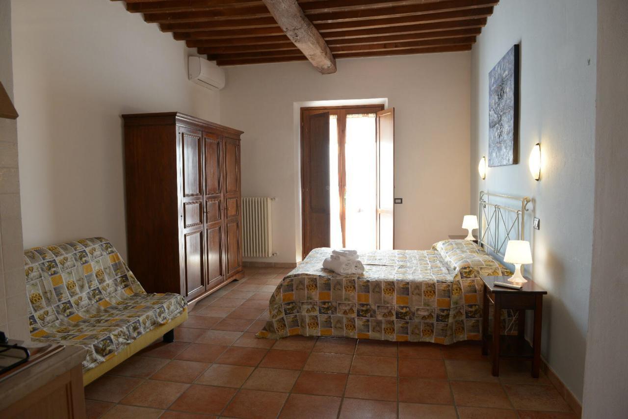 Residence Il Granaio Riparbella Luaran gambar