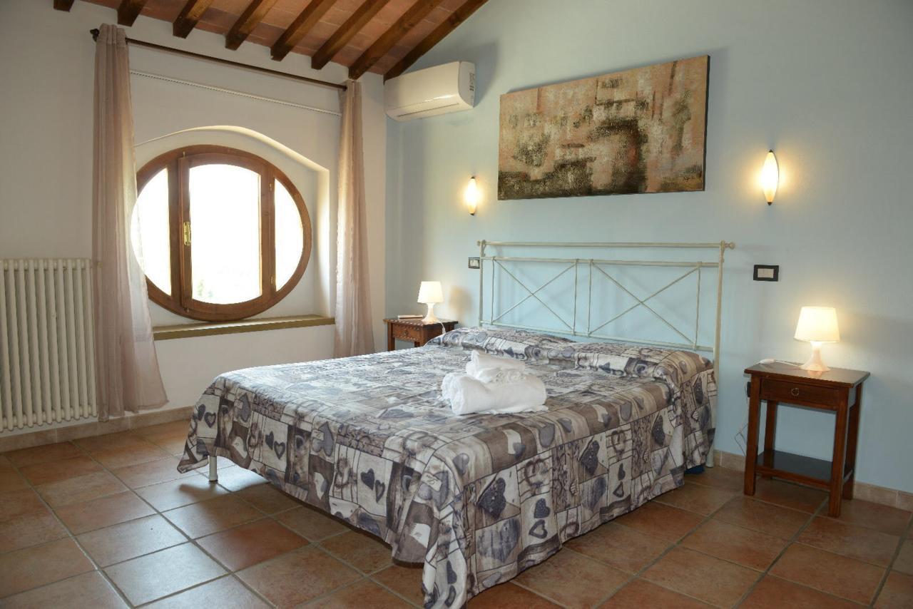 Residence Il Granaio Riparbella Luaran gambar